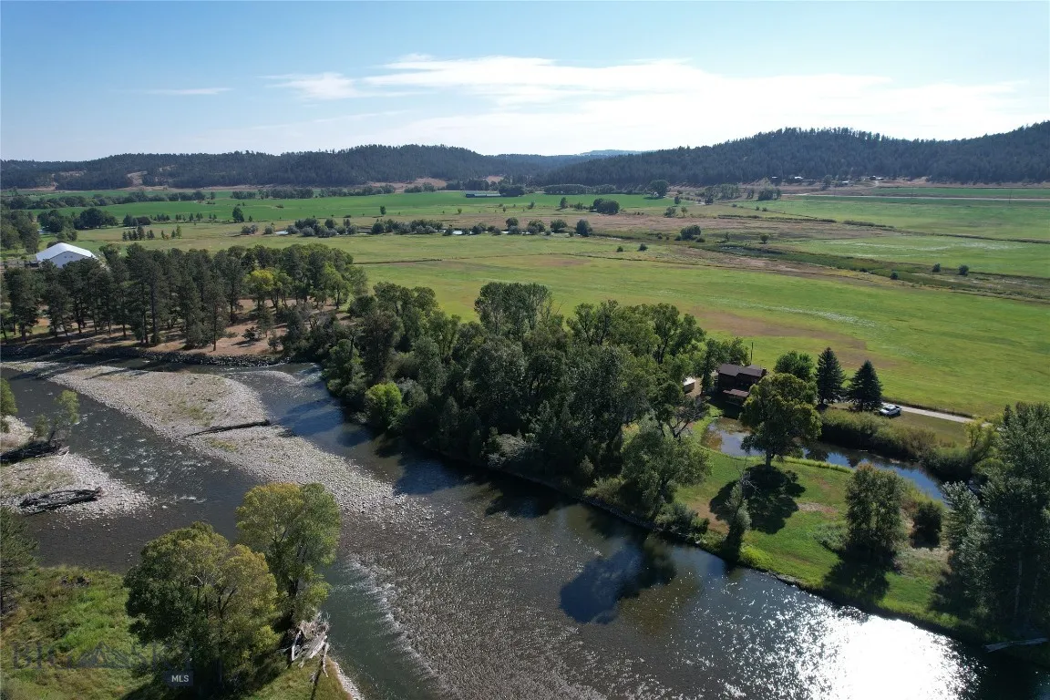 79 Meyers Rd, Columbus, Montana 59019, Columbus, Montana 59019, 3 Bedrooms Bedrooms, ,2 BathroomsBathrooms,Residential,For Sale,79 Meyers Rd, Columbus, Montana 59019,0,406127