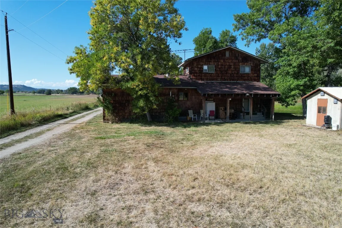 79 Meyers Rd, Columbus, Montana 59019, Columbus, Montana 59019, 3 Bedrooms Bedrooms, ,2 BathroomsBathrooms,Residential,For Sale,79 Meyers Rd, Columbus, Montana 59019,0,406127