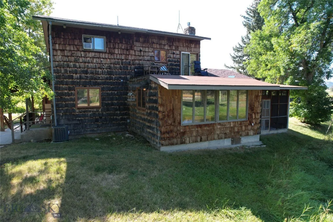 79 Meyers Rd, Columbus, Montana 59019, Columbus, Montana 59019, 3 Bedrooms Bedrooms, ,2 BathroomsBathrooms,Residential,For Sale,79 Meyers Rd, Columbus, Montana 59019,0,406127