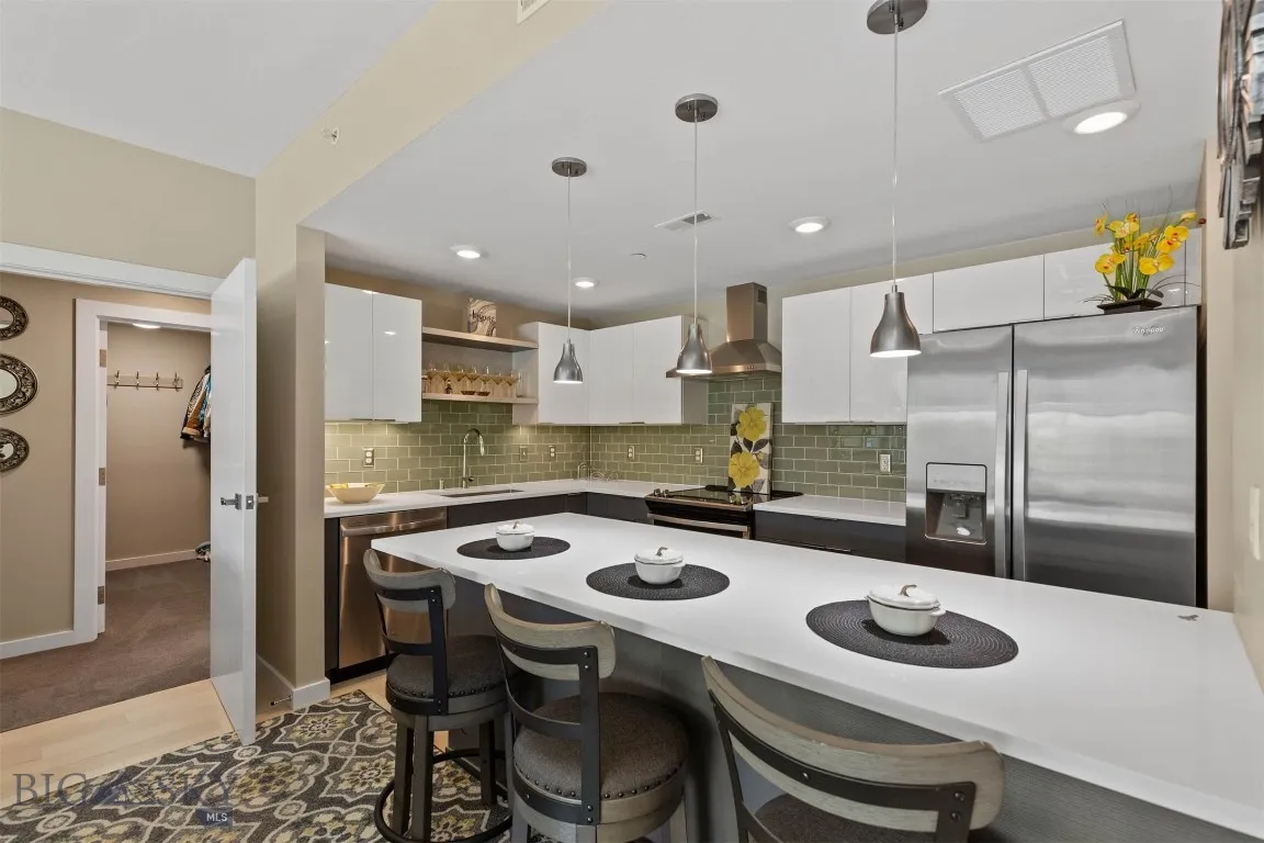 476 Enterprise 104, Bozeman, Montana 59718, Bozeman, Montana 59718, 2 Bedrooms Bedrooms, ,2 BathroomsBathrooms,Residential,For Sale,476 Enterprise 104, Bozeman, Montana 59718,0,406123