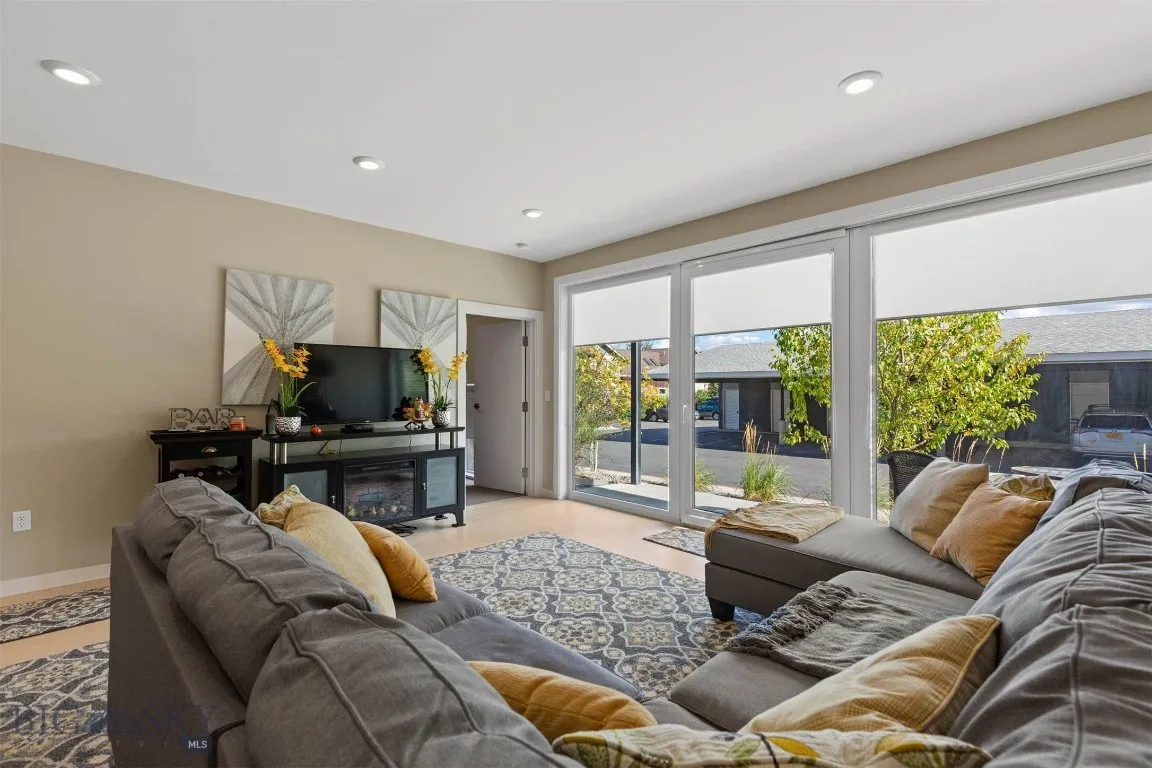 476 Enterprise 104, Bozeman, Montana 59718, Bozeman, Montana 59718, 2 Bedrooms Bedrooms, ,2 BathroomsBathrooms,Residential,For Sale,476 Enterprise 104, Bozeman, Montana 59718,0,406123