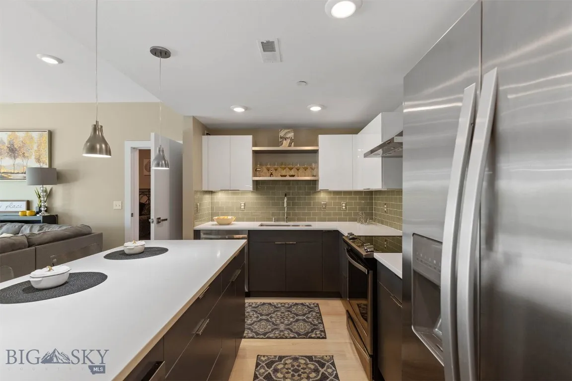 476 Enterprise 104, Bozeman, Montana 59718, Bozeman, Montana 59718, 2 Bedrooms Bedrooms, ,2 BathroomsBathrooms,Residential,For Sale,476 Enterprise 104, Bozeman, Montana 59718,0,406123
