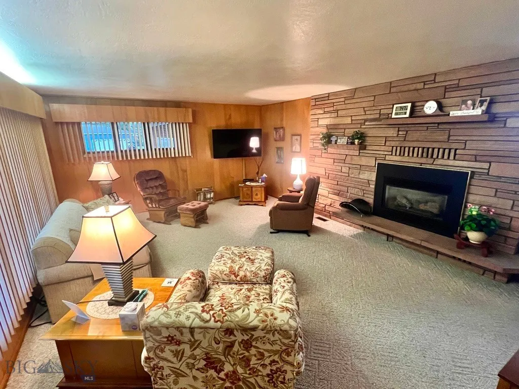805 E Orr Street, Dillon, Montana 59725, Dillon, Montana 59725, 3 Bedrooms Bedrooms, ,2 BathroomsBathrooms,Residential,For Sale,805 E Orr Street, Dillon, Montana 59725,0,406051