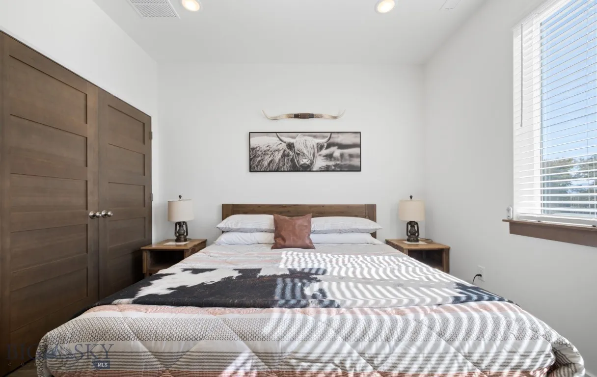 247 New Ventures Drive B, Bozeman, Montana 59718, Bozeman, Montana 59718, 4 Bedrooms Bedrooms, ,1 BathroomBathrooms,Residential,For Sale,247 New Ventures Drive B, Bozeman, Montana 59718,0,406117