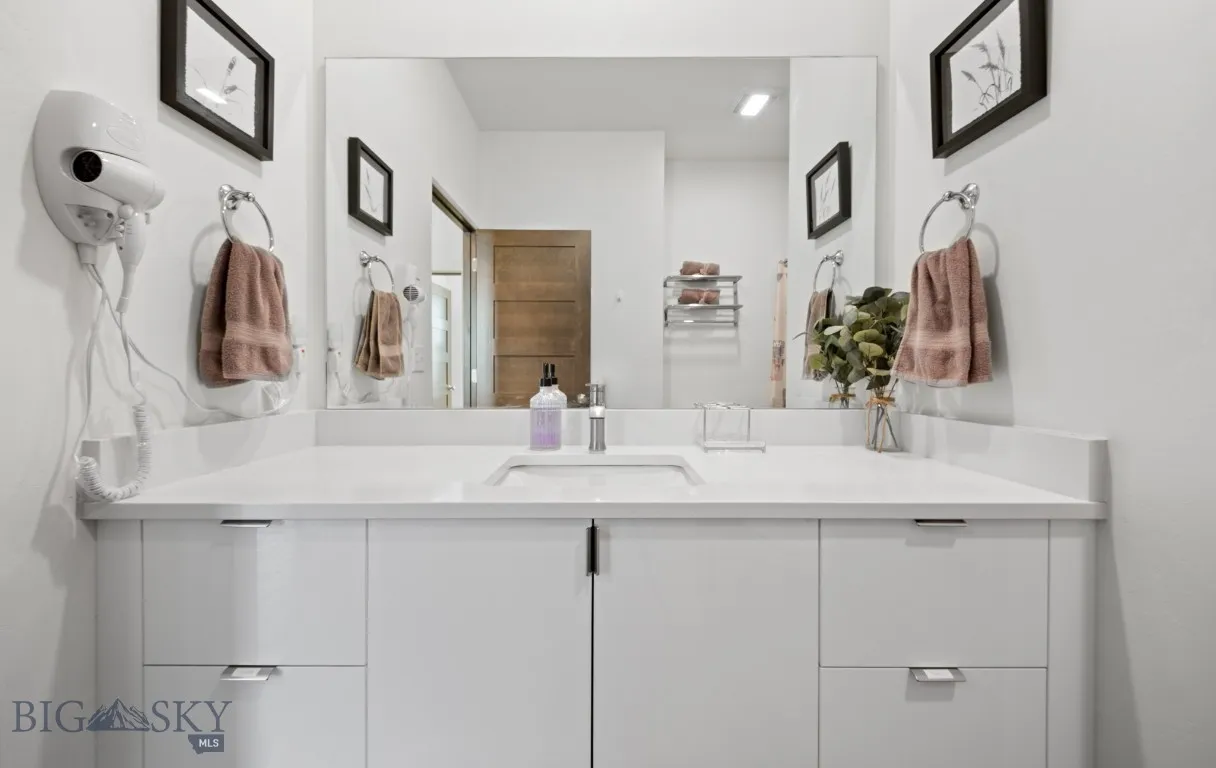 247 New Ventures Drive B, Bozeman, Montana 59718, Bozeman, Montana 59718, 4 Bedrooms Bedrooms, ,1 BathroomBathrooms,Residential,For Sale,247 New Ventures Drive B, Bozeman, Montana 59718,0,406117