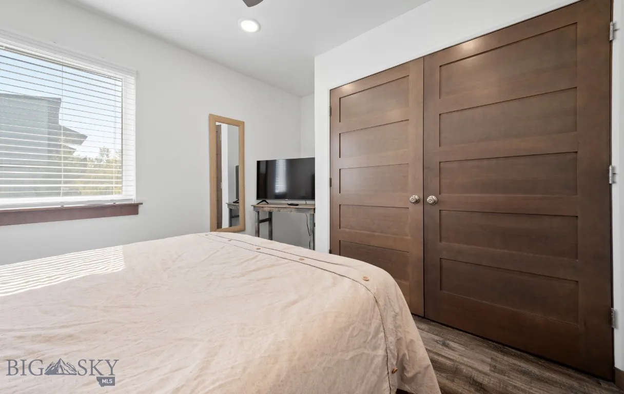 247 New Ventures Drive B, Bozeman, Montana 59718, Bozeman, Montana 59718, 4 Bedrooms Bedrooms, ,1 BathroomBathrooms,Residential,For Sale,247 New Ventures Drive B, Bozeman, Montana 59718,0,406117