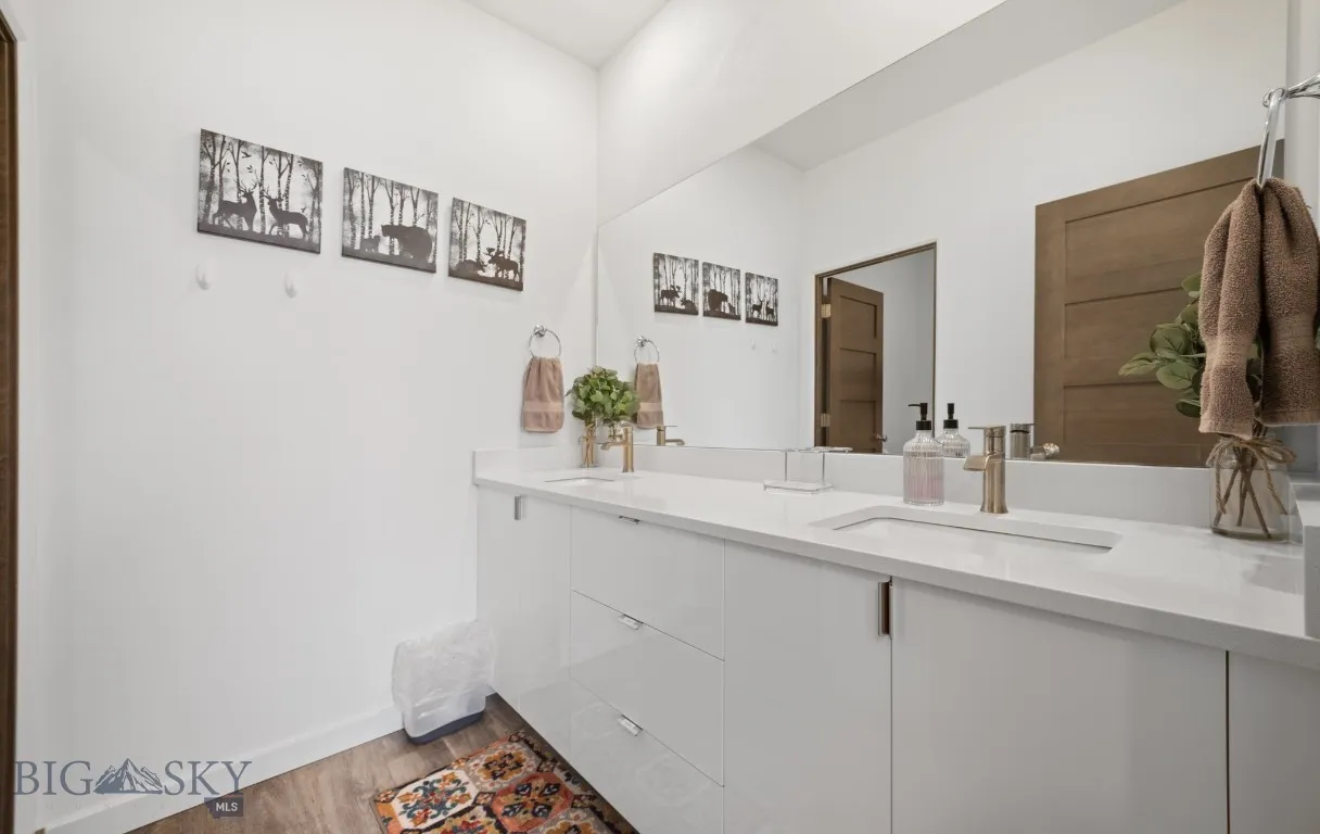 247 New Ventures Drive B, Bozeman, Montana 59718, Bozeman, Montana 59718, 4 Bedrooms Bedrooms, ,1 BathroomBathrooms,Residential,For Sale,247 New Ventures Drive B, Bozeman, Montana 59718,0,406117