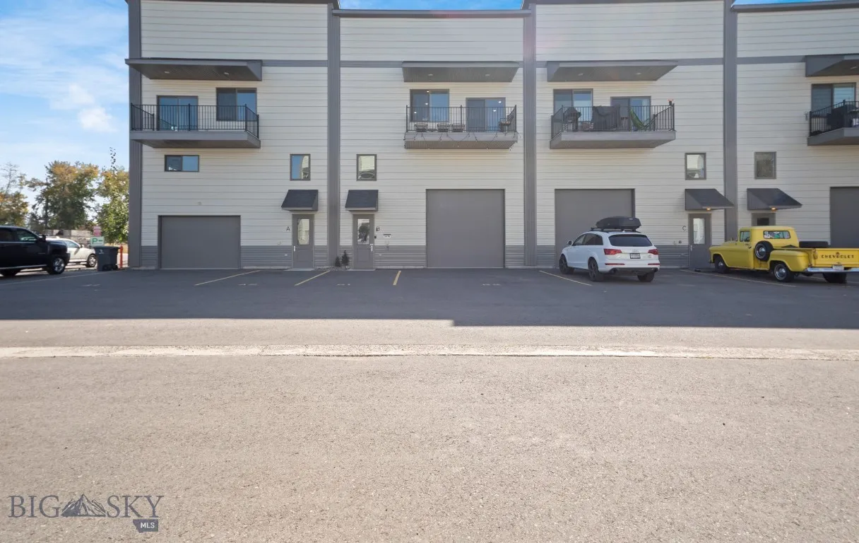 247 New Ventures Drive B, Bozeman, Montana 59718, Bozeman, Montana 59718, 4 Bedrooms Bedrooms, ,1 BathroomBathrooms,Residential,For Sale,247 New Ventures Drive B, Bozeman, Montana 59718,0,406117