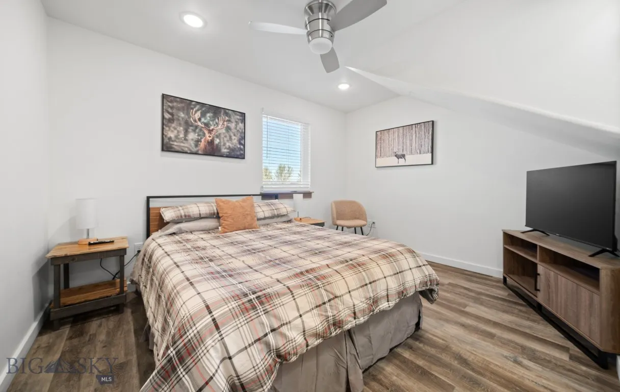 247 New Ventures Drive B, Bozeman, Montana 59718, Bozeman, Montana 59718, 4 Bedrooms Bedrooms, ,1 BathroomBathrooms,Residential,For Sale,247 New Ventures Drive B, Bozeman, Montana 59718,0,406117