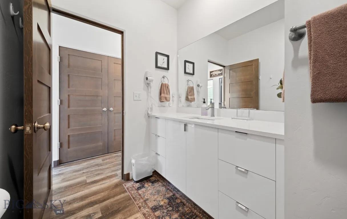 247 New Ventures Drive B, Bozeman, Montana 59718, Bozeman, Montana 59718, 4 Bedrooms Bedrooms, ,1 BathroomBathrooms,Residential,For Sale,247 New Ventures Drive B, Bozeman, Montana 59718,0,406117
