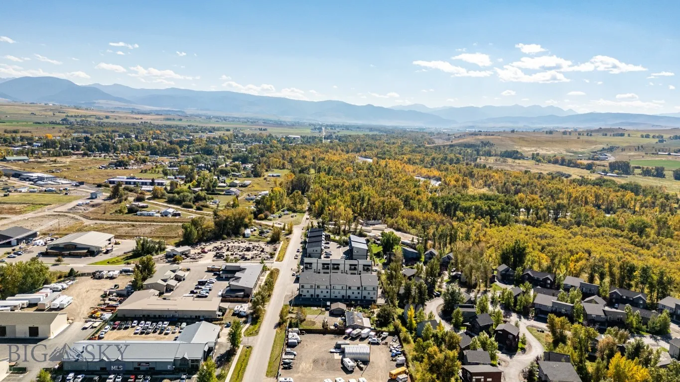247 New Ventures Drive B, Bozeman, Montana 59718, Bozeman, Montana 59718, 4 Bedrooms Bedrooms, ,1 BathroomBathrooms,Residential,For Sale,247 New Ventures Drive B, Bozeman, Montana 59718,0,406117