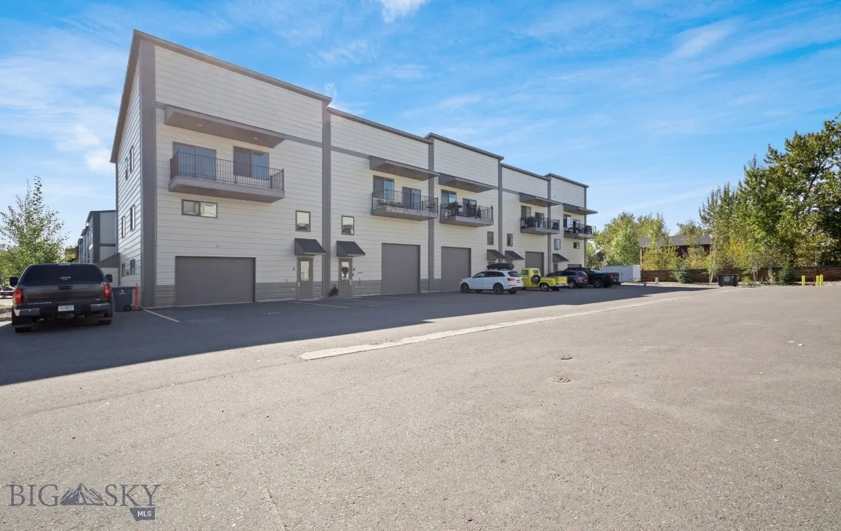 247 New Ventures Drive B, Bozeman, Montana 59718, Bozeman, Montana 59718, 4 Bedrooms Bedrooms, ,1 BathroomBathrooms,Residential,For Sale,247 New Ventures Drive B, Bozeman, Montana 59718,0,406117