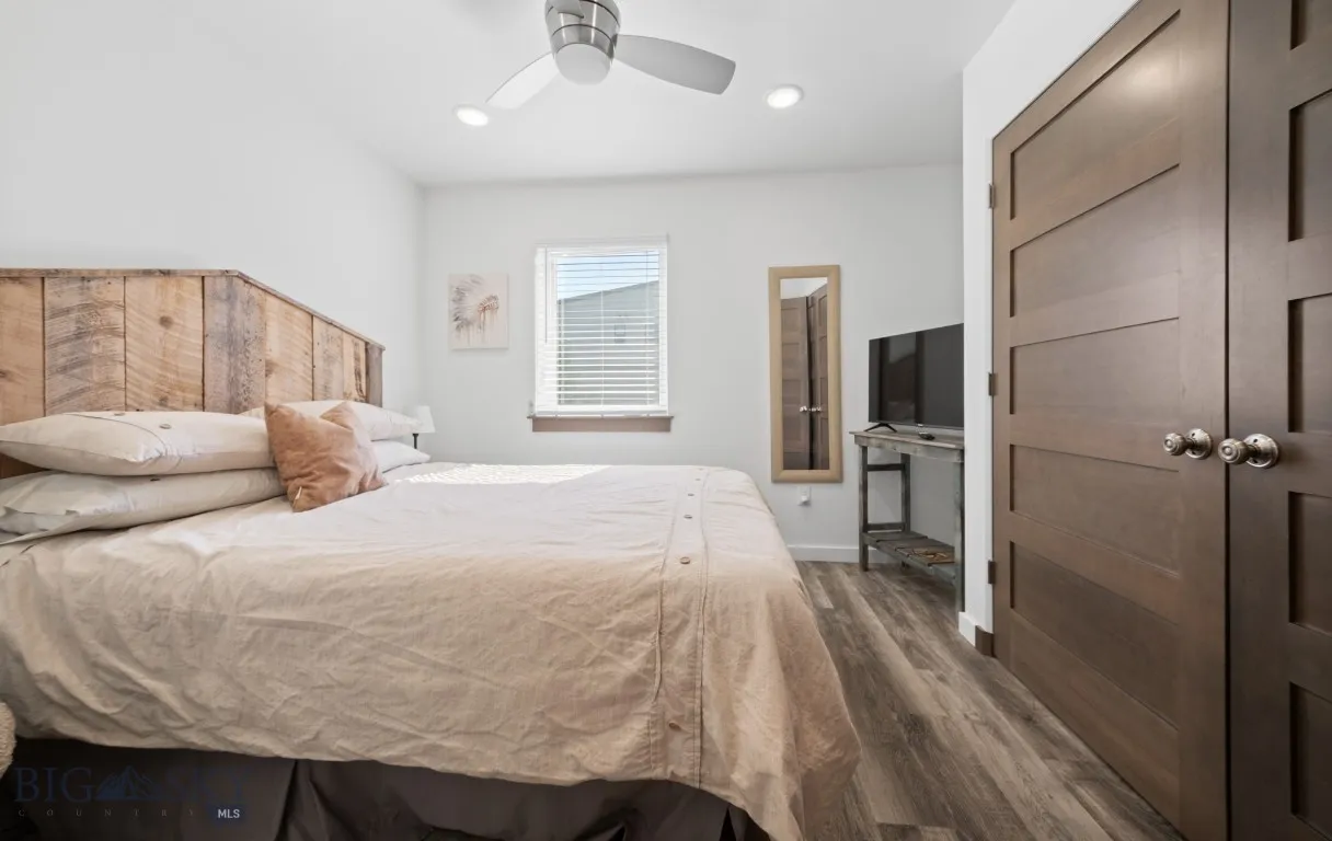 247 New Ventures Drive B, Bozeman, Montana 59718, Bozeman, Montana 59718, 4 Bedrooms Bedrooms, ,1 BathroomBathrooms,Residential,For Sale,247 New Ventures Drive B, Bozeman, Montana 59718,0,406117