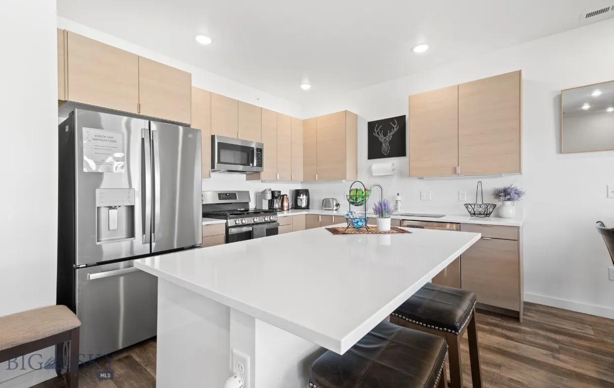 247 New Ventures Drive B, Bozeman, Montana 59718, Bozeman, Montana 59718, 4 Bedrooms Bedrooms, ,1 BathroomBathrooms,Residential,For Sale,247 New Ventures Drive B, Bozeman, Montana 59718,0,406117