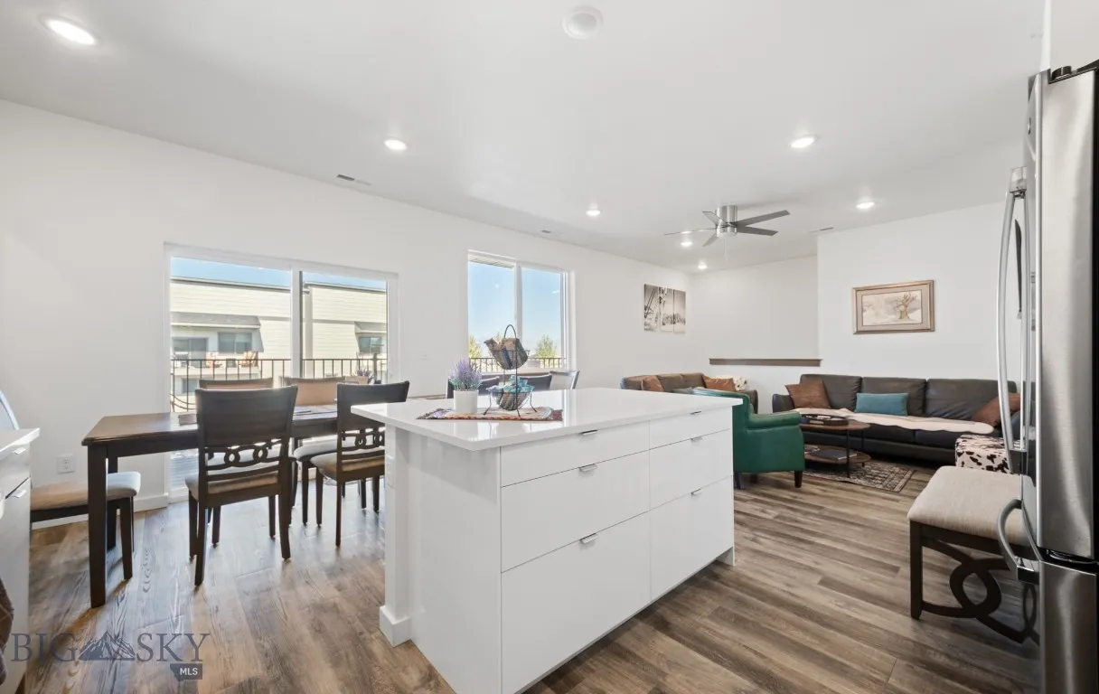 247 New Ventures Drive B, Bozeman, Montana 59718, Bozeman, Montana 59718, 4 Bedrooms Bedrooms, ,1 BathroomBathrooms,Residential,For Sale,247 New Ventures Drive B, Bozeman, Montana 59718,0,406117