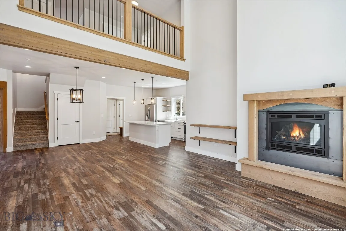 Living Room - Photo of like Home