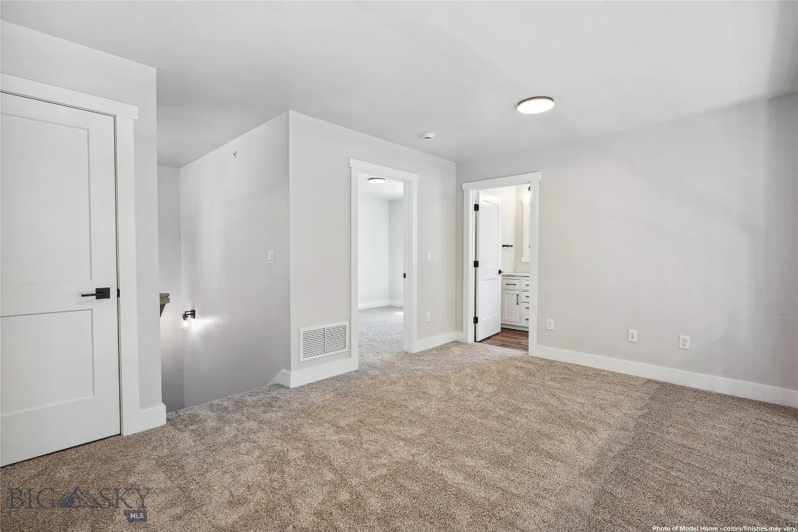 Loft Area - Photo of like Home