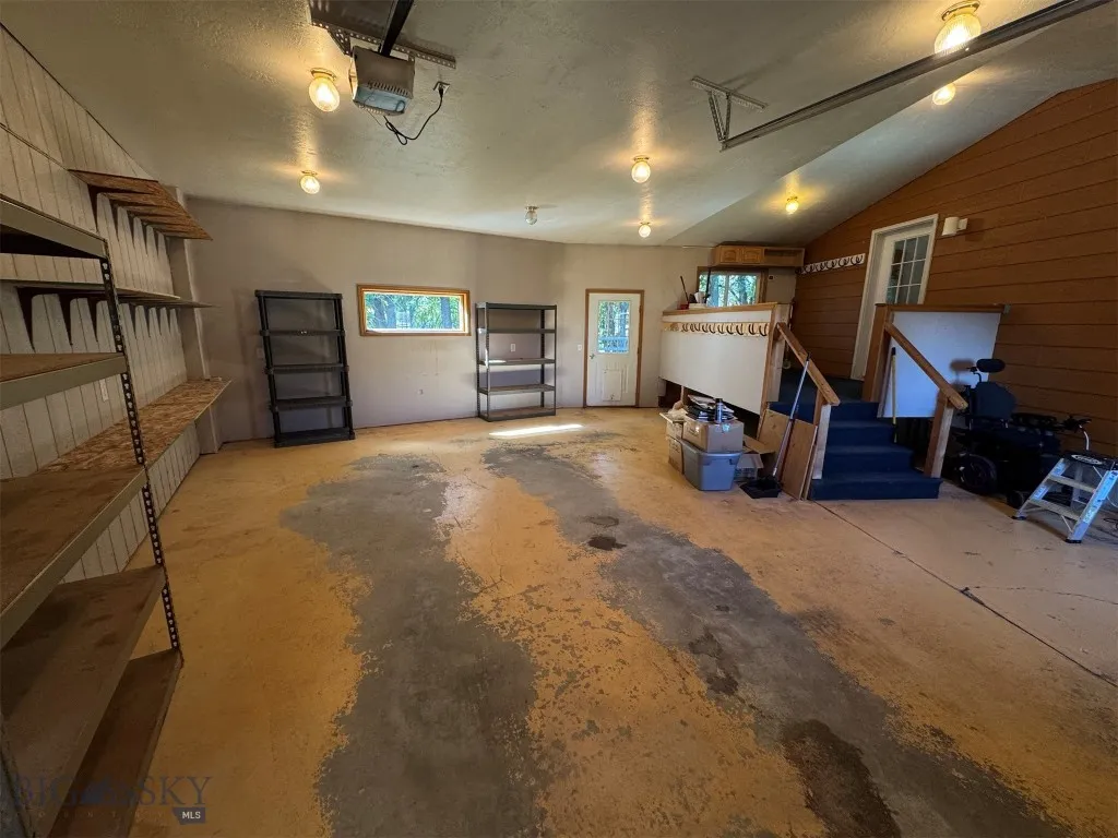 Single car garage with entry to home