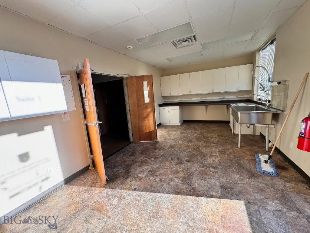 1805 S 22nd Avenue F1, Bozeman, Montana 59718, Bozeman, Montana 59718, ,Commercial Lease,1805 S 22nd Avenue F1, Bozeman, Montana 59718,0,405999