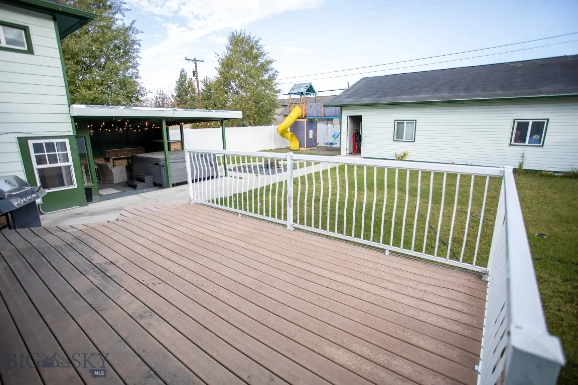 2925 Bayard, Butte, Montana 59701, Butte, Montana 59701, 4 Bedrooms Bedrooms, ,3 BathroomsBathrooms,Residential,For Sale,2925 Bayard, Butte, Montana 59701,0,406188