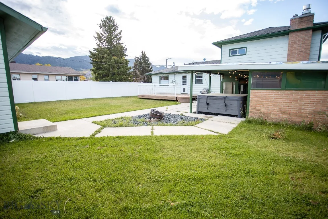 2925 Bayard, Butte, Montana 59701, Butte, Montana 59701, 4 Bedrooms Bedrooms, ,3 BathroomsBathrooms,Residential,For Sale,2925 Bayard, Butte, Montana 59701,0,406188