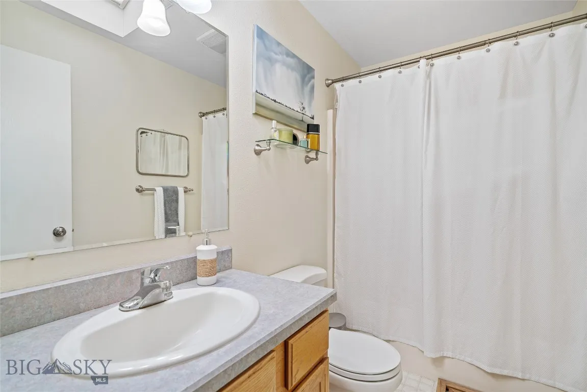 Primary bath