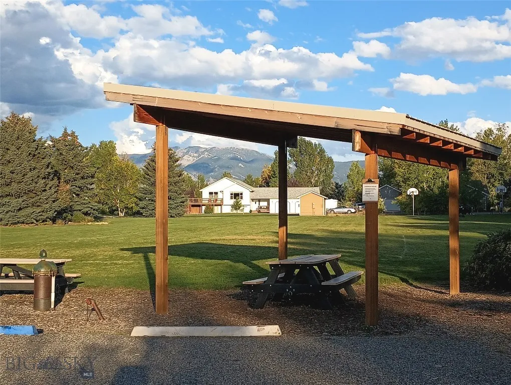 339 Mountain Lion Trail, Bozeman, Montana 59718, Bozeman, Montana 59718, 4 Bedrooms Bedrooms, ,2 BathroomsBathrooms,Residential,For Sale,339 Mountain Lion Trail, Bozeman, Montana 59718,0,406229