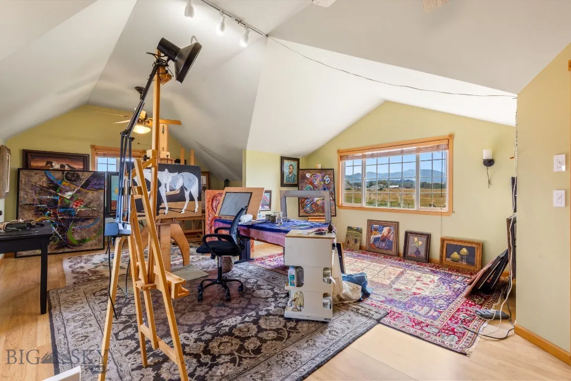 11400 Gooch Hill Road, Gallatin Gateway, Montana 5, Gallatin Gateway, Montana 59730, 3 Bedrooms Bedrooms, ,2 BathroomsBathrooms,Residential,For Sale,11400 Gooch Hill Road, Gallatin Gateway, Montana 5,0,405487