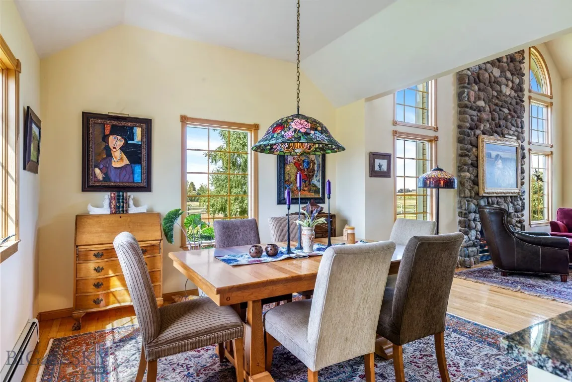 11400 Gooch Hill Road, Gallatin Gateway, Montana 5, Gallatin Gateway, Montana 59730, 3 Bedrooms Bedrooms, ,2 BathroomsBathrooms,Residential,For Sale,11400 Gooch Hill Road, Gallatin Gateway, Montana 5,0,405487