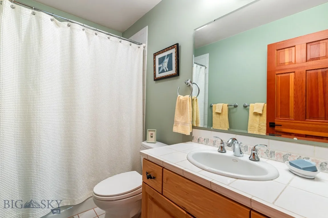 11400 Gooch Hill Road, Gallatin Gateway, Montana 5, Gallatin Gateway, Montana 59730, 3 Bedrooms Bedrooms, ,2 BathroomsBathrooms,Residential,For Sale,11400 Gooch Hill Road, Gallatin Gateway, Montana 5,0,405487