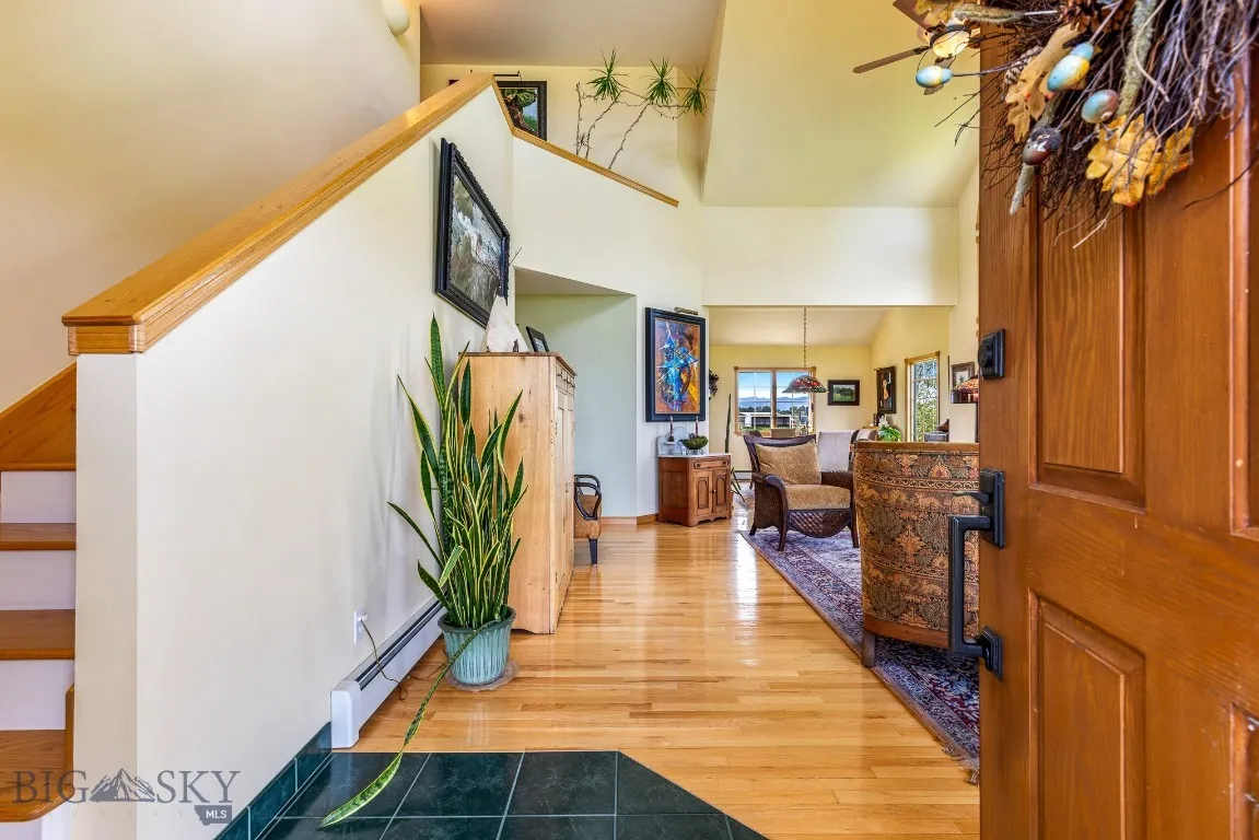 11400 Gooch Hill Road, Gallatin Gateway, Montana 5, Gallatin Gateway, Montana 59730, 3 Bedrooms Bedrooms, ,2 BathroomsBathrooms,Residential,For Sale,11400 Gooch Hill Road, Gallatin Gateway, Montana 5,0,405487