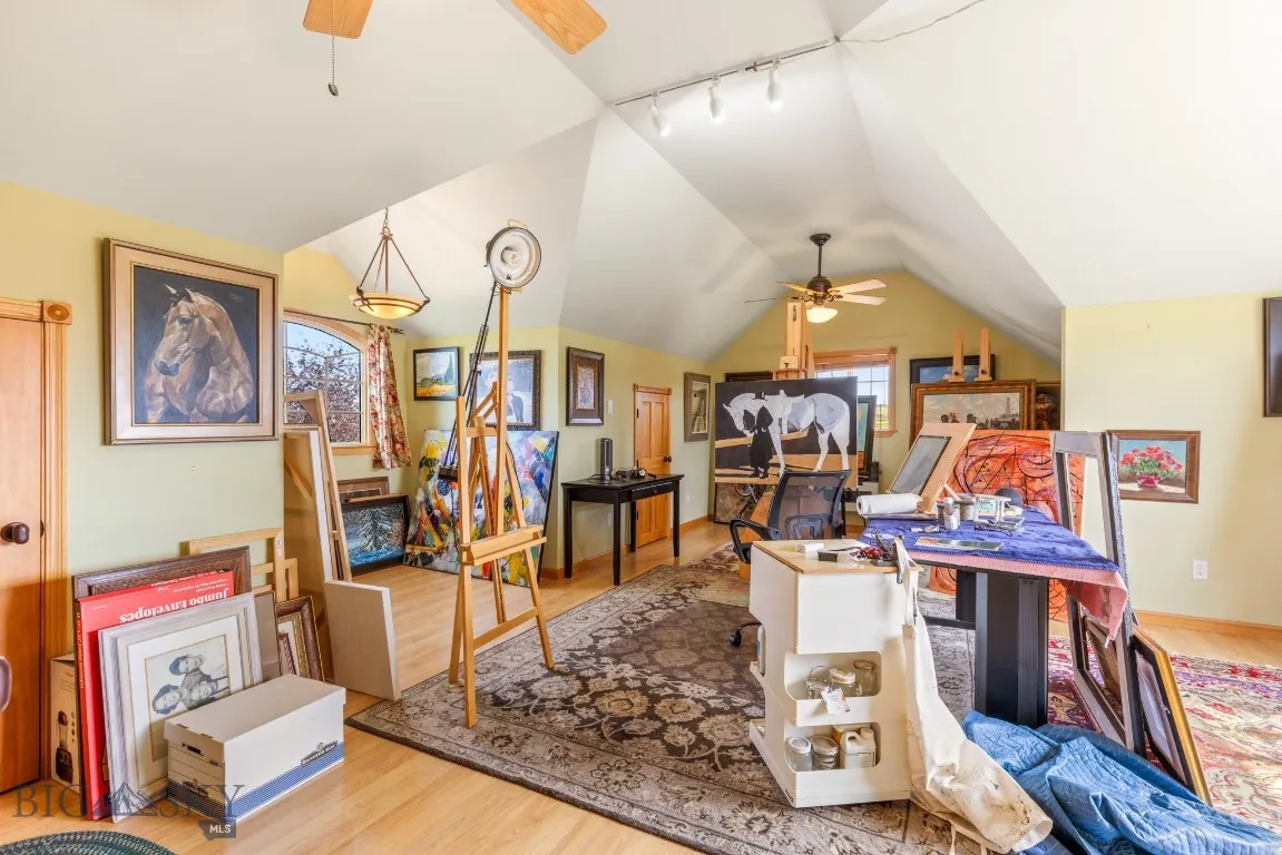 11400 Gooch Hill Road, Gallatin Gateway, Montana 5, Gallatin Gateway, Montana 59730, 3 Bedrooms Bedrooms, ,2 BathroomsBathrooms,Residential,For Sale,11400 Gooch Hill Road, Gallatin Gateway, Montana 5,0,405487