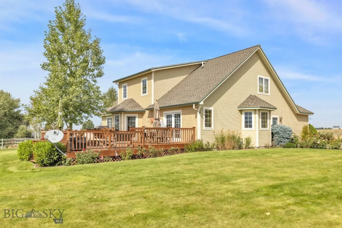 11400 Gooch Hill Road, Gallatin Gateway, Montana 5, Gallatin Gateway, Montana 59730, 3 Bedrooms Bedrooms, ,2 BathroomsBathrooms,Residential,For Sale,11400 Gooch Hill Road, Gallatin Gateway, Montana 5,0,405487