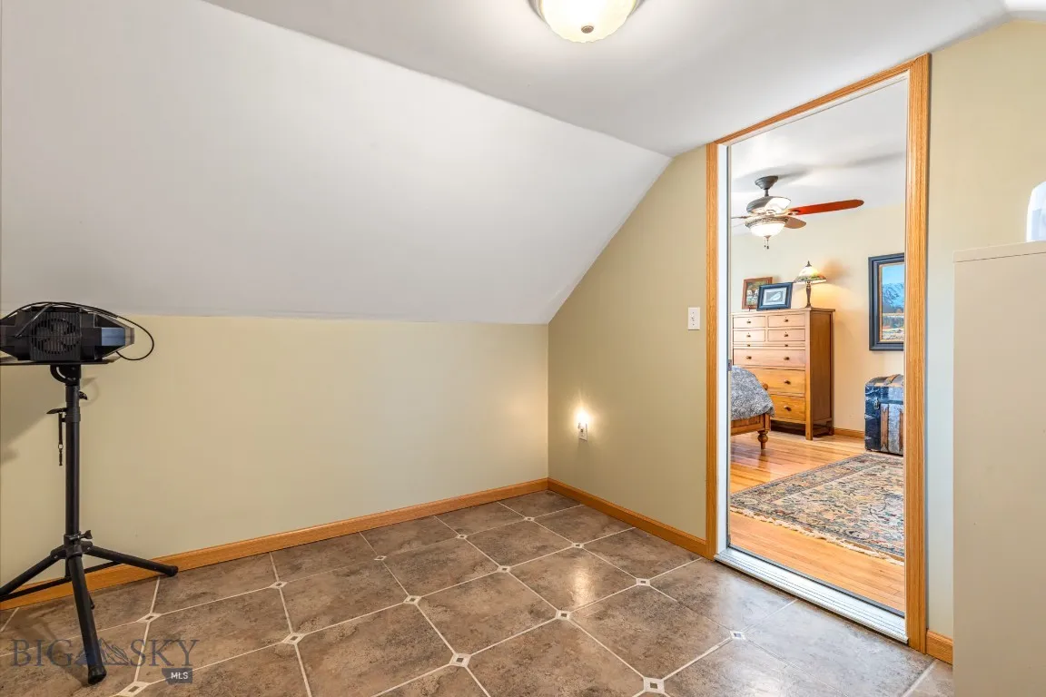 11400 Gooch Hill Road, Gallatin Gateway, Montana 5, Gallatin Gateway, Montana 59730, 3 Bedrooms Bedrooms, ,2 BathroomsBathrooms,Residential,For Sale,11400 Gooch Hill Road, Gallatin Gateway, Montana 5,0,405487