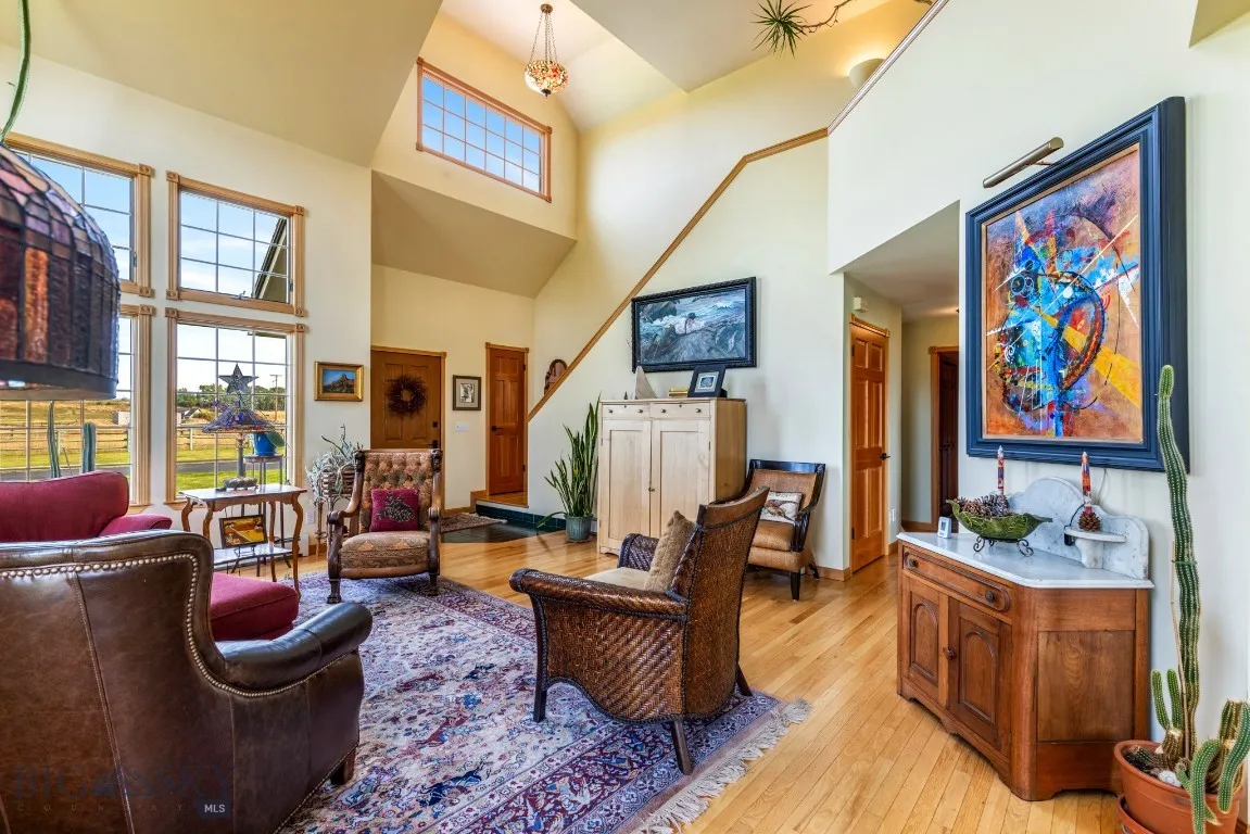 11400 Gooch Hill Road, Gallatin Gateway, Montana 5, Gallatin Gateway, Montana 59730, 3 Bedrooms Bedrooms, ,2 BathroomsBathrooms,Residential,For Sale,11400 Gooch Hill Road, Gallatin Gateway, Montana 5,0,405487