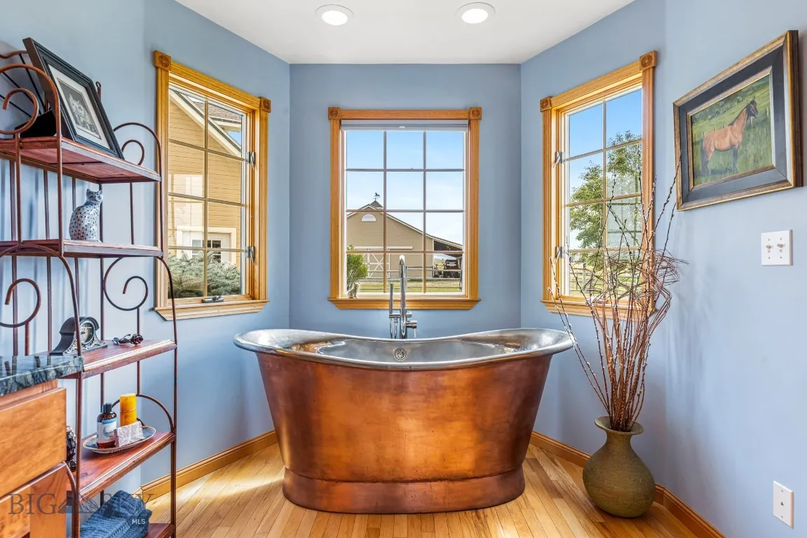 11400 Gooch Hill Road, Gallatin Gateway, Montana 5, Gallatin Gateway, Montana 59730, 3 Bedrooms Bedrooms, ,2 BathroomsBathrooms,Residential,For Sale,11400 Gooch Hill Road, Gallatin Gateway, Montana 5,0,405487