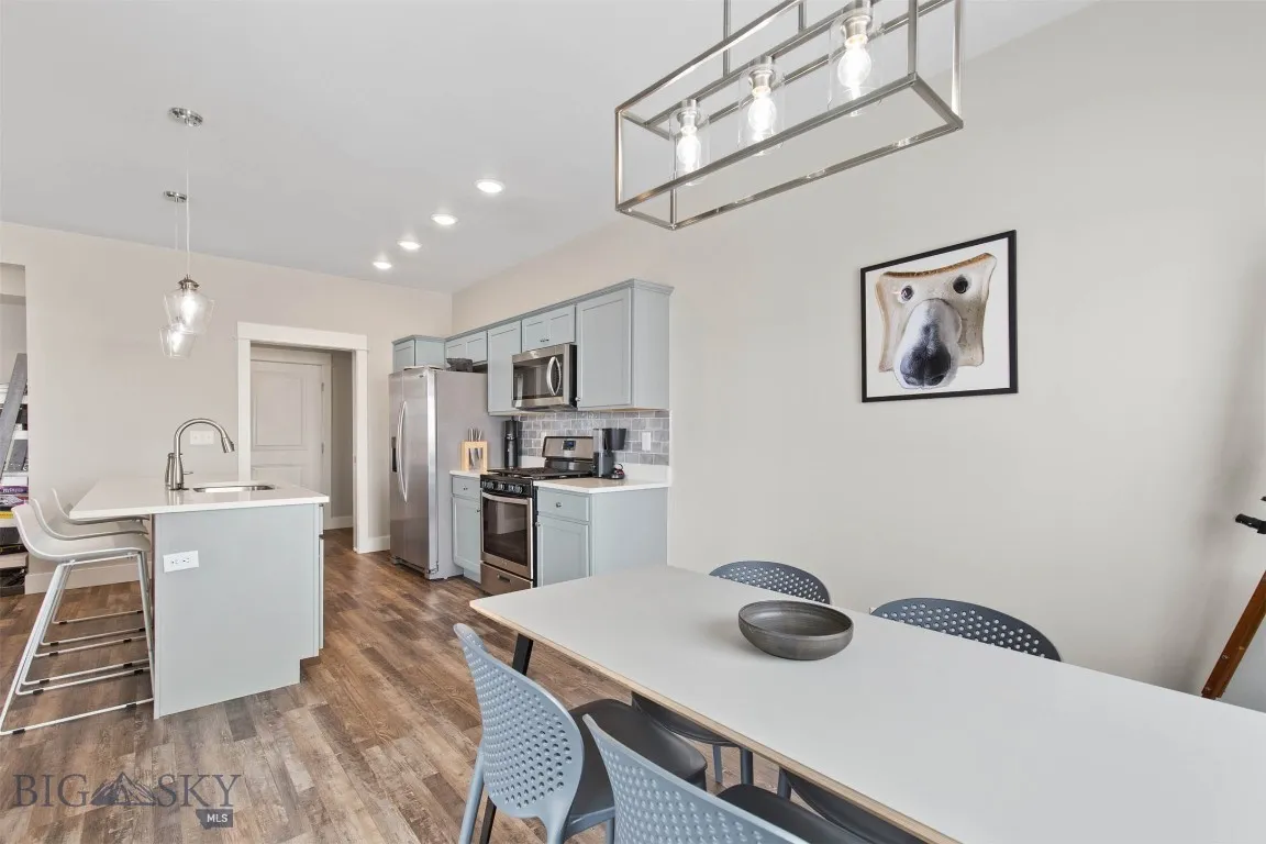 5197 Samantha Lane B, Bozeman, Montana 59718, Bozeman, Montana 59718, 3 Bedrooms Bedrooms, ,1 BathroomBathrooms,Residential,For Sale,5197 Samantha Lane B, Bozeman, Montana 59718,0,406237