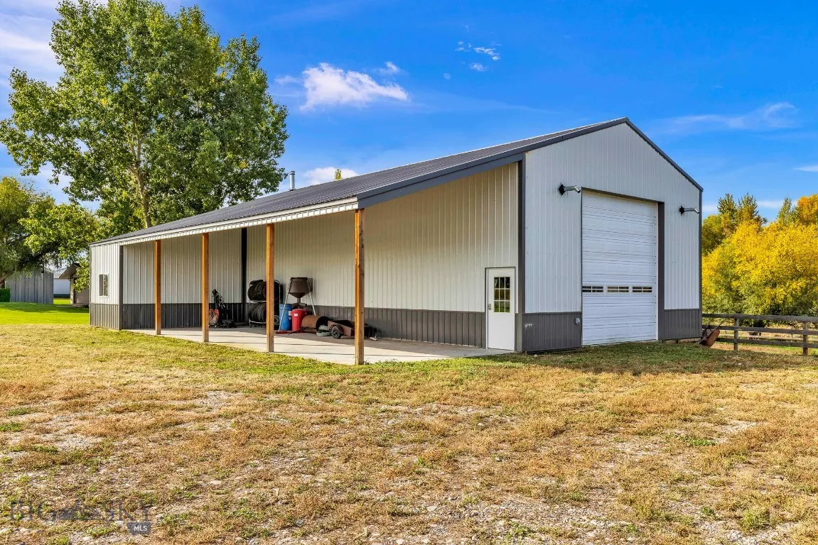 2399 Central Park Road, Belgrade, Montana 59714, Belgrade, Montana 59714, 3 Bedrooms Bedrooms, ,2 BathroomsBathrooms,Residential,For Sale,2399 Central Park Road, Belgrade, Montana 59714,0,403495