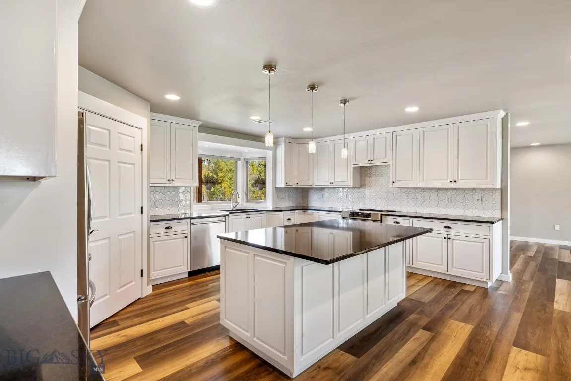 2399 Central Park Road, Belgrade, Montana 59714, Belgrade, Montana 59714, 3 Bedrooms Bedrooms, ,2 BathroomsBathrooms,Residential,For Sale,2399 Central Park Road, Belgrade, Montana 59714,0,403495
