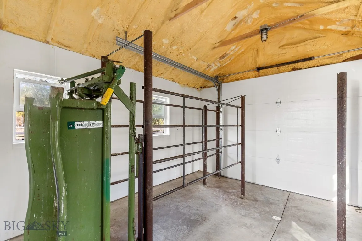2399 Central Park Road, Belgrade, Montana 59714, Belgrade, Montana 59714, 3 Bedrooms Bedrooms, ,2 BathroomsBathrooms,Residential,For Sale,2399 Central Park Road, Belgrade, Montana 59714,0,403495