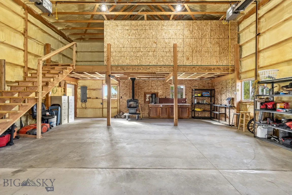 2399 Central Park Road, Belgrade, Montana 59714, Belgrade, Montana 59714, 3 Bedrooms Bedrooms, ,2 BathroomsBathrooms,Residential,For Sale,2399 Central Park Road, Belgrade, Montana 59714,0,403495