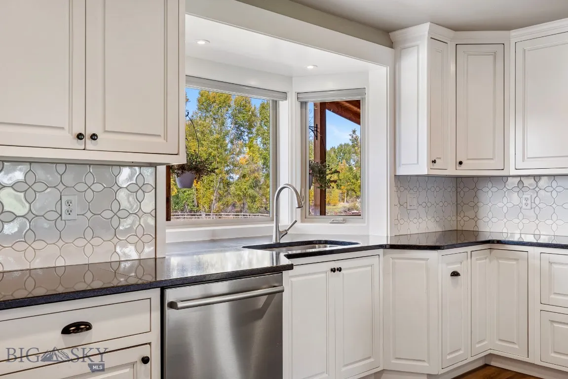 2399 Central Park Road, Belgrade, Montana 59714, Belgrade, Montana 59714, 3 Bedrooms Bedrooms, ,2 BathroomsBathrooms,Residential,For Sale,2399 Central Park Road, Belgrade, Montana 59714,0,403495