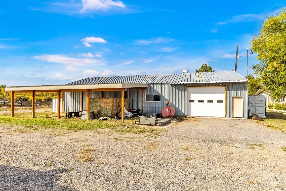 2399 Central Park Road, Belgrade, Montana 59714, Belgrade, Montana 59714, 3 Bedrooms Bedrooms, ,2 BathroomsBathrooms,Residential,For Sale,2399 Central Park Road, Belgrade, Montana 59714,0,403495