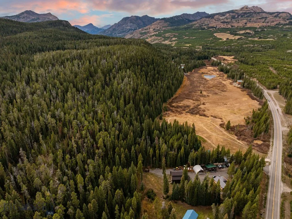 708 Us Highway 212 W, Cooke City, Montana 59020, Cooke City, Montana 59020, ,Residential Income,For Sale,708 Us Highway 212 W, Cooke City, Montana 59020,0,406244