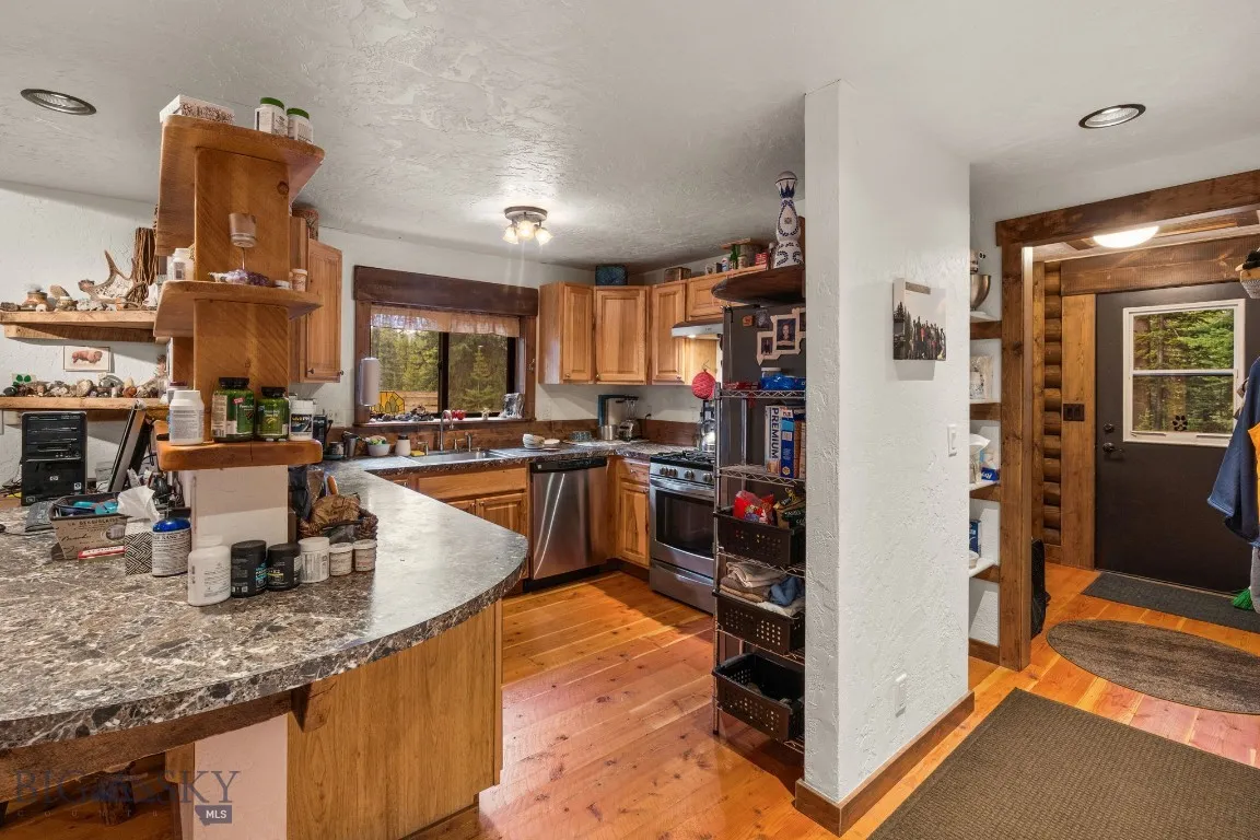 708 Us Highway 212 W, Cooke City, Montana 59020, Cooke City, Montana 59020, ,Residential Income,For Sale,708 Us Highway 212 W, Cooke City, Montana 59020,0,406244