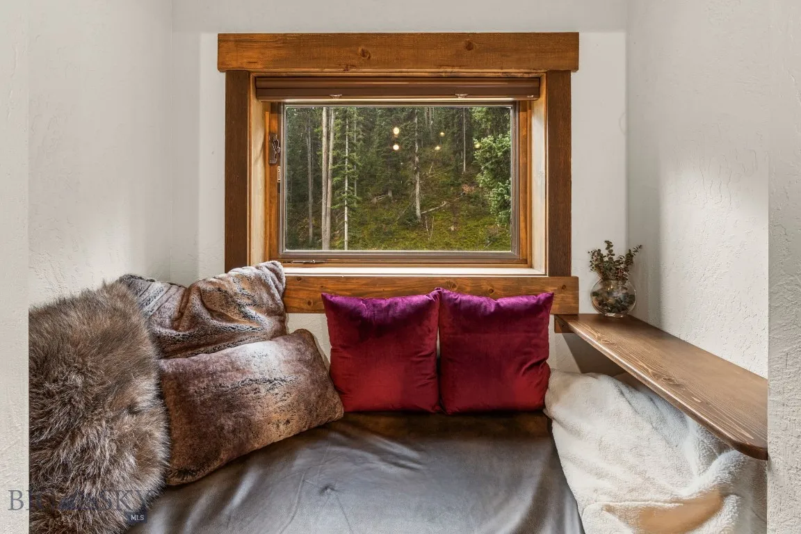 708 Us Highway 212 W, Cooke City, Montana 59020, Cooke City, Montana 59020, ,Residential Income,For Sale,708 Us Highway 212 W, Cooke City, Montana 59020,0,406244