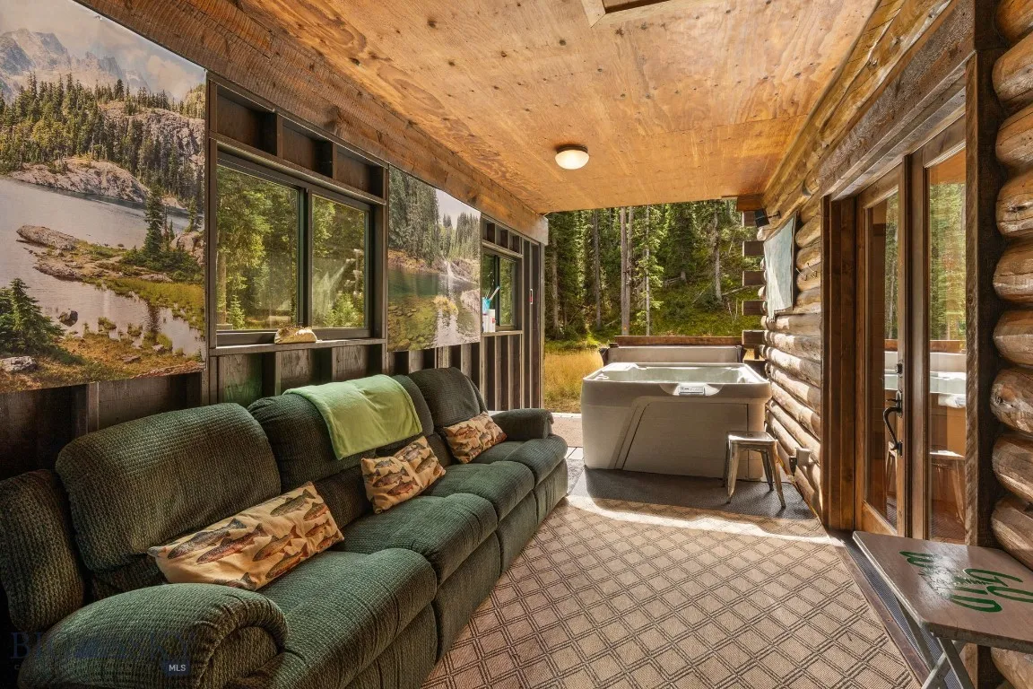 708 Us Highway 212 W, Cooke City, Montana 59020, Cooke City, Montana 59020, ,Residential Income,For Sale,708 Us Highway 212 W, Cooke City, Montana 59020,0,406244