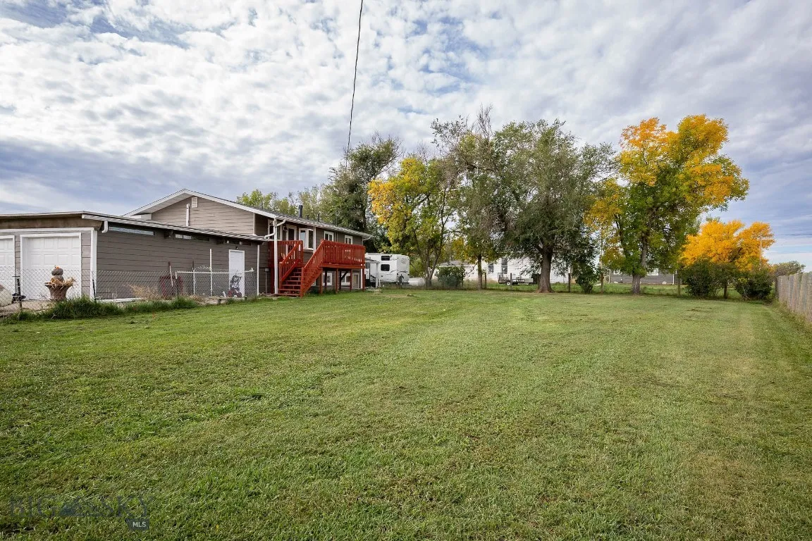 Billings, Montana 59105, 4 Bedrooms Bedrooms, ,2 BathroomsBathrooms,Residential,For Sale,0,406197