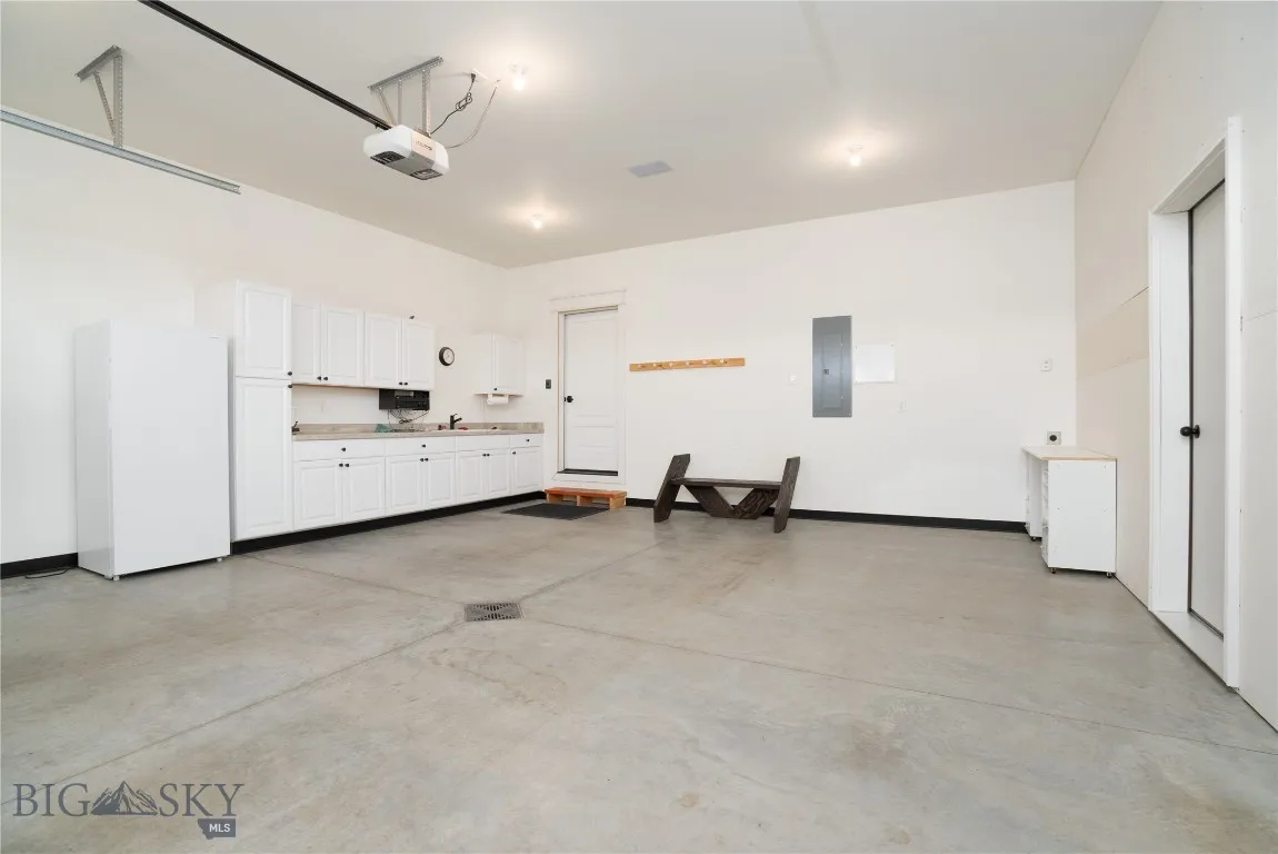 4533 Linney Road 4565 + 4455, Bozeman, Montana 597, Bozeman, Montana 59718, 3 Bedrooms Bedrooms, ,2 BathroomsBathrooms,Residential,For Sale,4533 Linney Road 4565 + 4455, Bozeman, Montana 597,0,405683