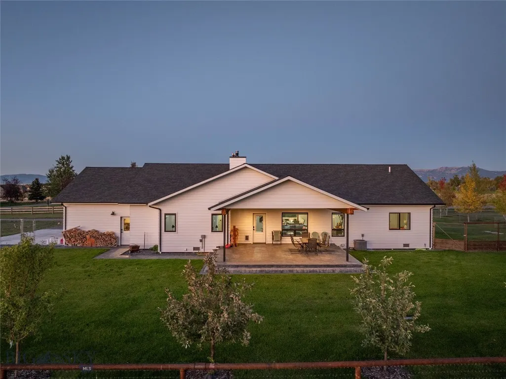 4533 Linney Road 4565 + 4455, Bozeman, Montana 597, Bozeman, Montana 59718, 3 Bedrooms Bedrooms, ,2 BathroomsBathrooms,Residential,For Sale,4533 Linney Road 4565 + 4455, Bozeman, Montana 597,0,405683